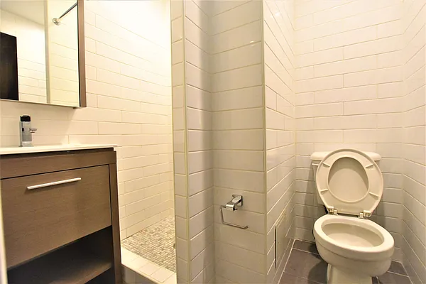 Rented by Bold New York | media 38