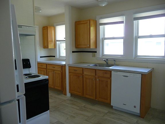 Kitchen showing butler's pantry