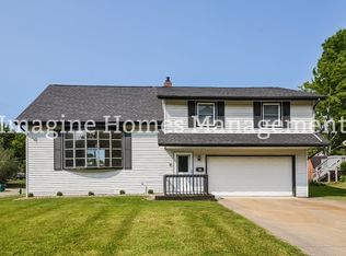 1966 Presidential Pkwy, Twinsburg, OH 44087