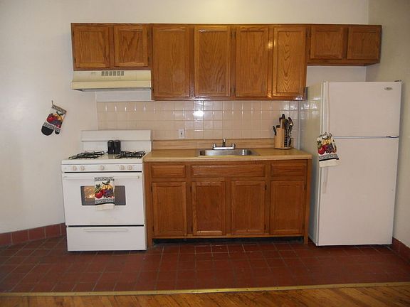 4th image of 80 St Nicholas Ave APT 2A