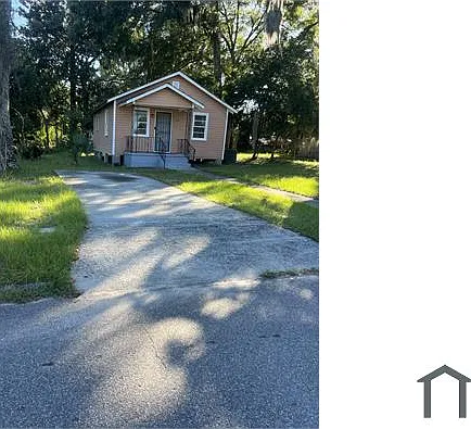 2 bed, 900 sqft, $1,500 — Photo 2