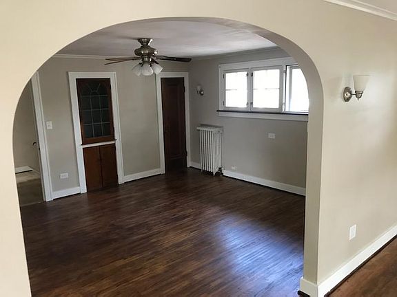 2nd image of 2137 Columbus Ave #2
