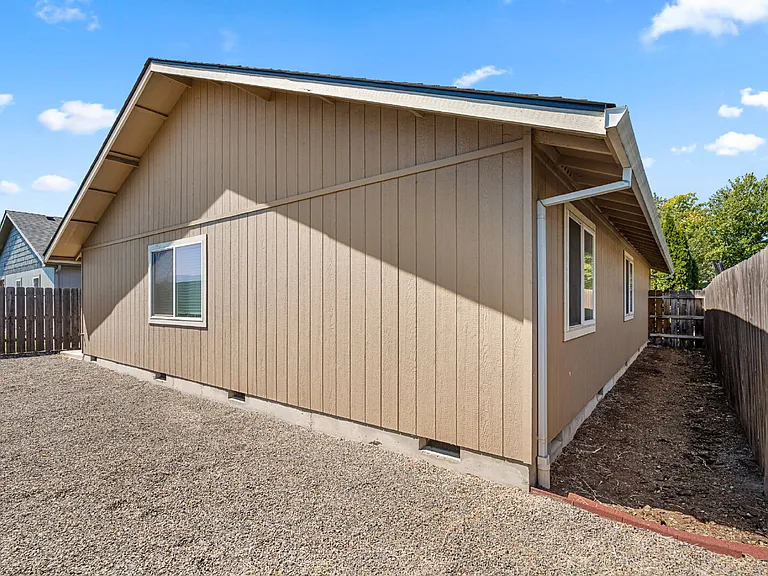 229 Reanna Way — Photo 20