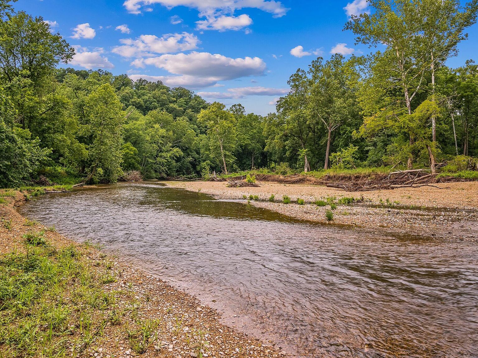 15849 Piney Drive, Bucyrus, MO 65444 Zillow
