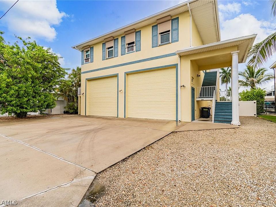 1st image of 239 Driftwood Ln
