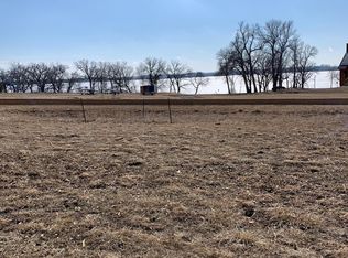 11 Royal Oaks Rd, Garvin, MN 56132