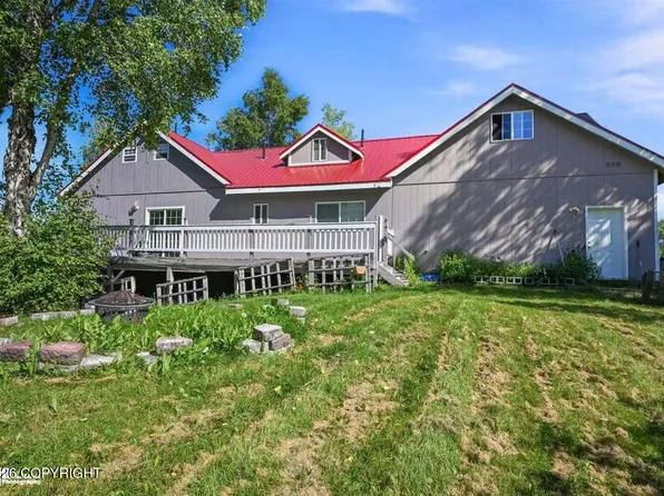 5488 S Timberline Dr, Big Lake, AK 99623