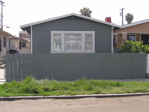 2nd image of 4236 41st St