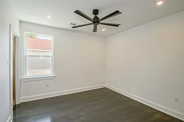 3867 Pauger St — Photo 12
