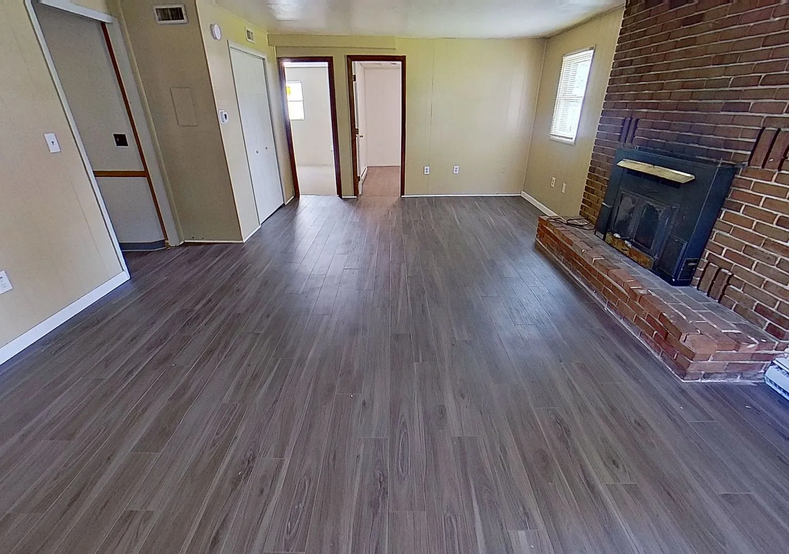 1st Floor Apartment in Hanover — Photo 3