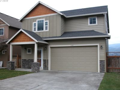 1145 SE Chinookan Dr, Cascade Locks, OR, 97014