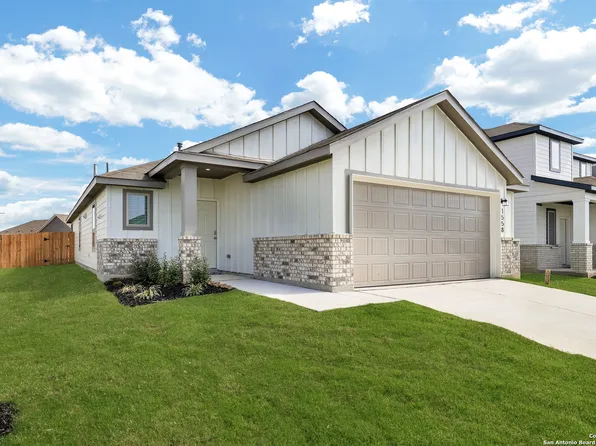 1558 Estelea, New Braunfels, TX 78130