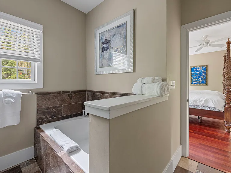 13217 Three Oaks Rd — Photo 30