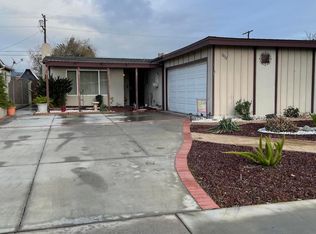 7432 Craner Ave, Sun Valley, CA 91352