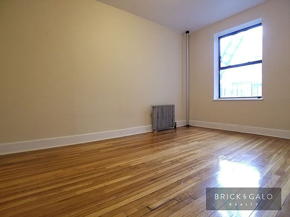 2nd image of 179 Linden Blvd APT 3D
