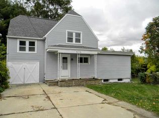 105 2nd St, Jackson, MI 49203