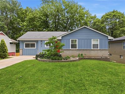 8213 Kenwood Ave, Kansas City, MO, 64131