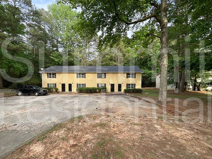 1st image of 5950 Stonewall Dr APT 4