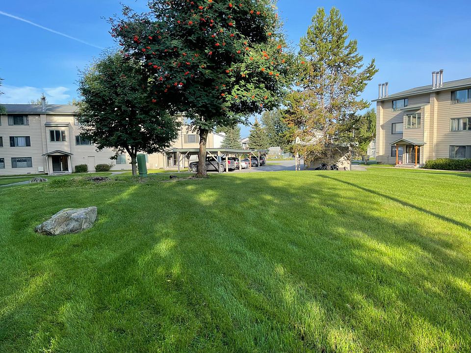Lush well kept courtyard. South facing windows overlook this area