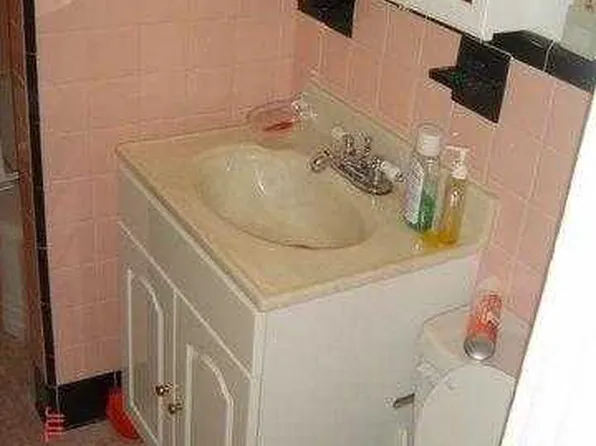 (undisclosed Address), Brookline, MA 02446