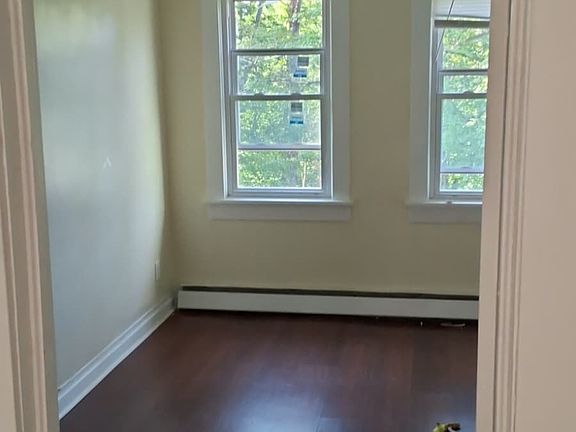 5th image of 380 Mountaindale Rd #5