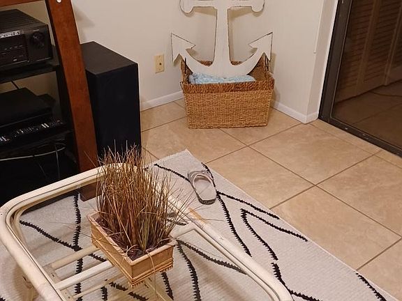 5th image of 19505 Quesada Ave APT Gg201
