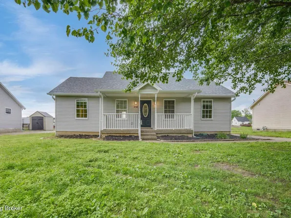 238 Lakes Edge Dr, Shepherdsville, KY 40165