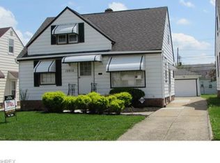 15612 Maplewood Ave, Maple Heights, OH 44137