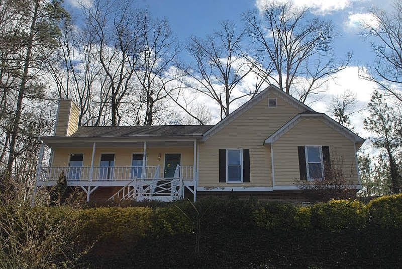 1st image of 2711 Lillie Lake Dr SW