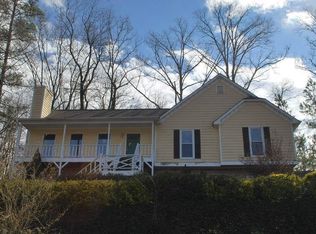 2711 Lillie Lake Dr SW, Marietta, GA 30064