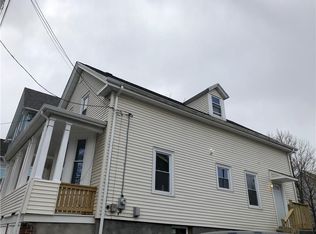 18 Alton St, Providence, RI 02908