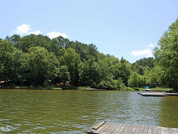 4th image of 1011 Northwoods Pl