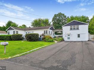 4640 Magnolia Ave, Feasterville Trevose, PA 19053