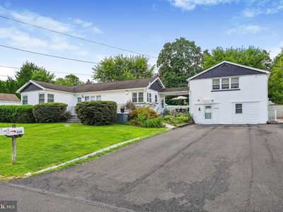 4640 Magnolia Ave, Feasterville Trevose, PA, 19053