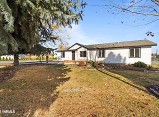 3302 S 101st Ave, Yakima, WA