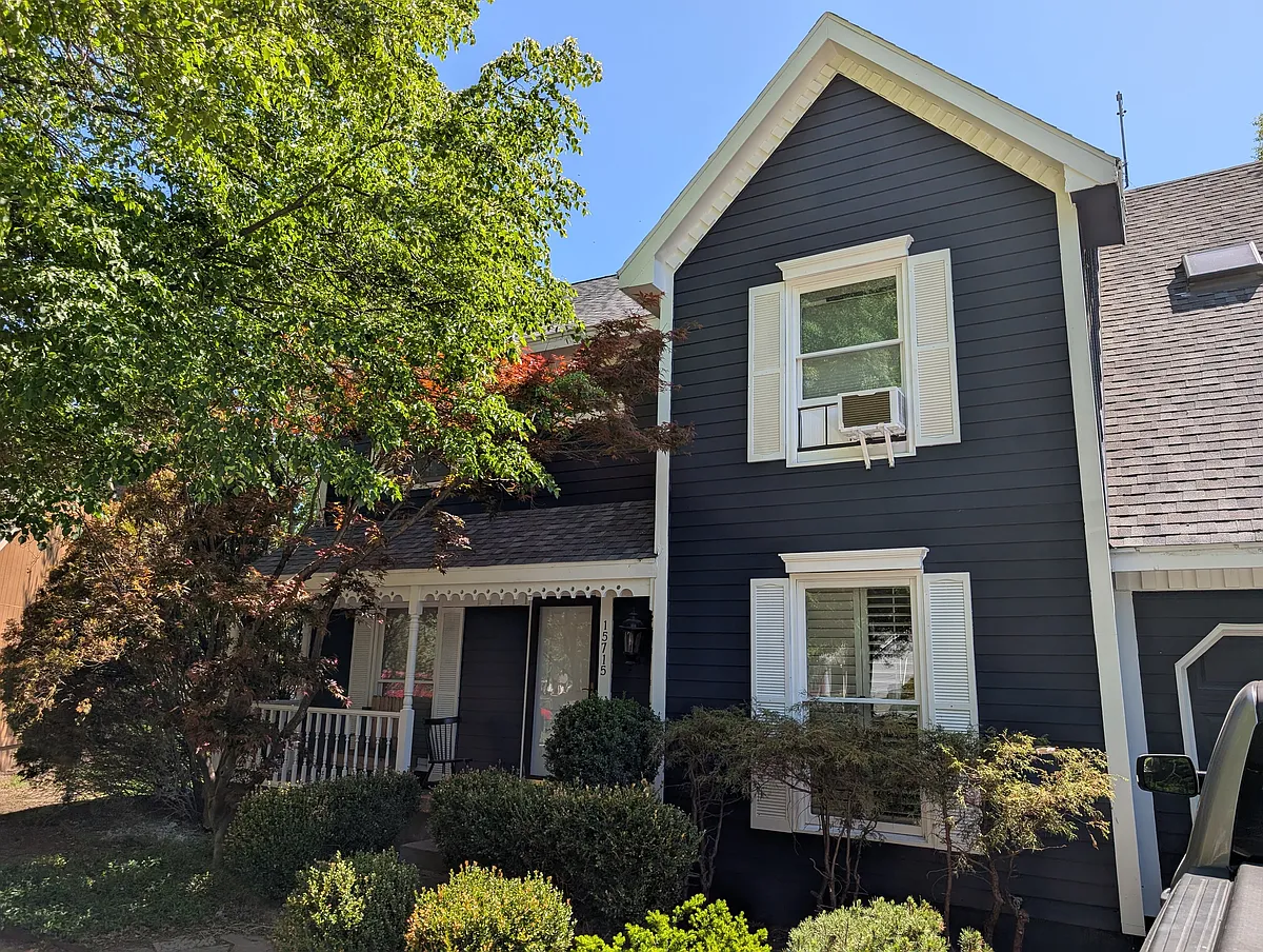 Building Photo - 15715 W 92nd Ter