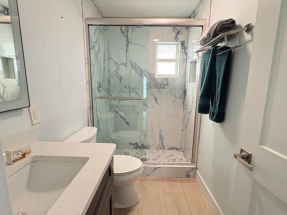 5th image of 1811 Melaleuca Dr