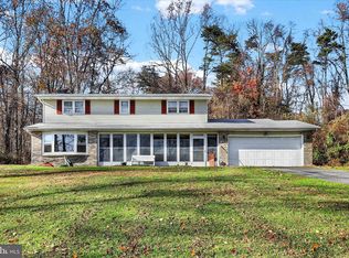 194 Dividing Ridge Rd, Halifax, PA 17032