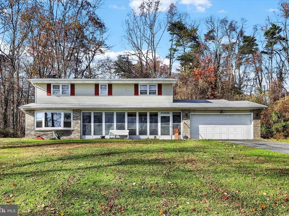 194 Dividing Ridge Rd, Halifax, PA 17032