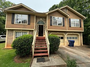 635 McCart Rd, Lawrenceville, GA 30045