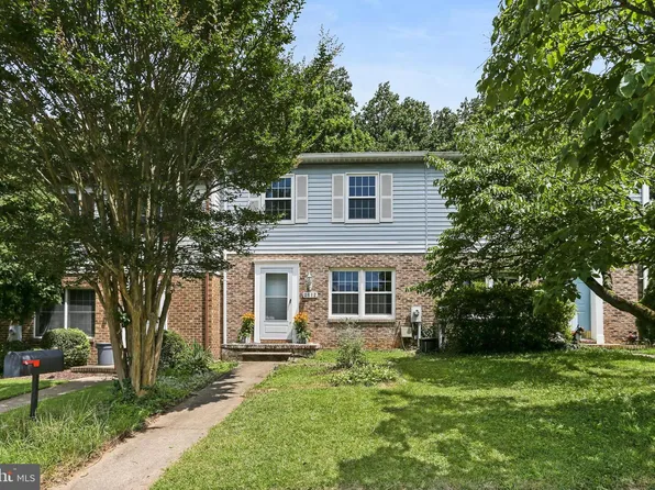 2612 Pearwood Rd, Parkville, MD 21234
