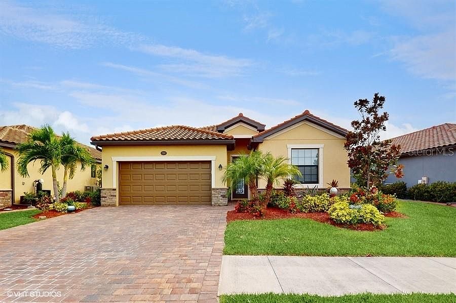 12501 Cinqueterre Dr, Venice, FL 34293 | Zillow