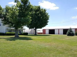 8868 Arlington Rd, Dillsboro, IN 47018