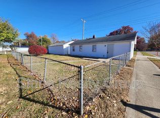 2001 N 25th St, Terre Haute, IN 47804