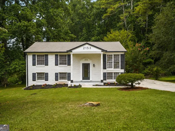 2153 Green Dr SW, Marietta, GA 30064