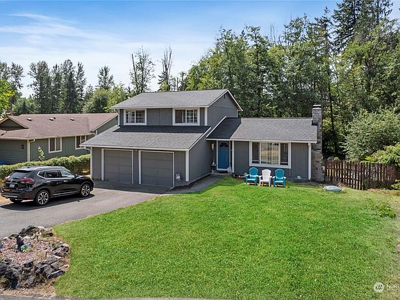 2nd image of 15918 119th Avenue E