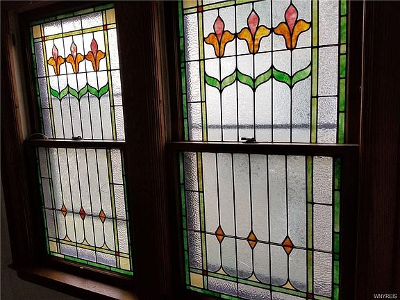 5th image of 410 Huntington Ave