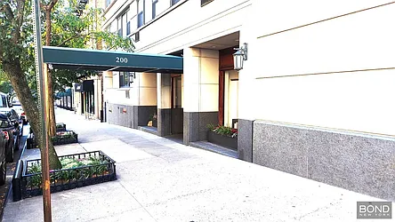 200 East 84th Street