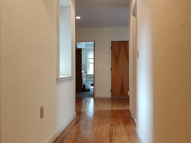 152 Harvard St #1 — Photo 17