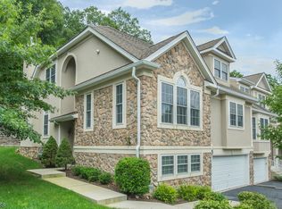 89 Henning Ter, Denville, NJ 07834